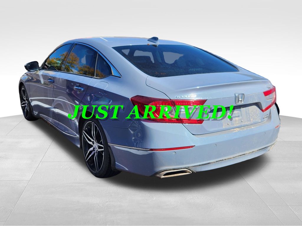 2021 Honda Accord Touring 2.0T photo 4