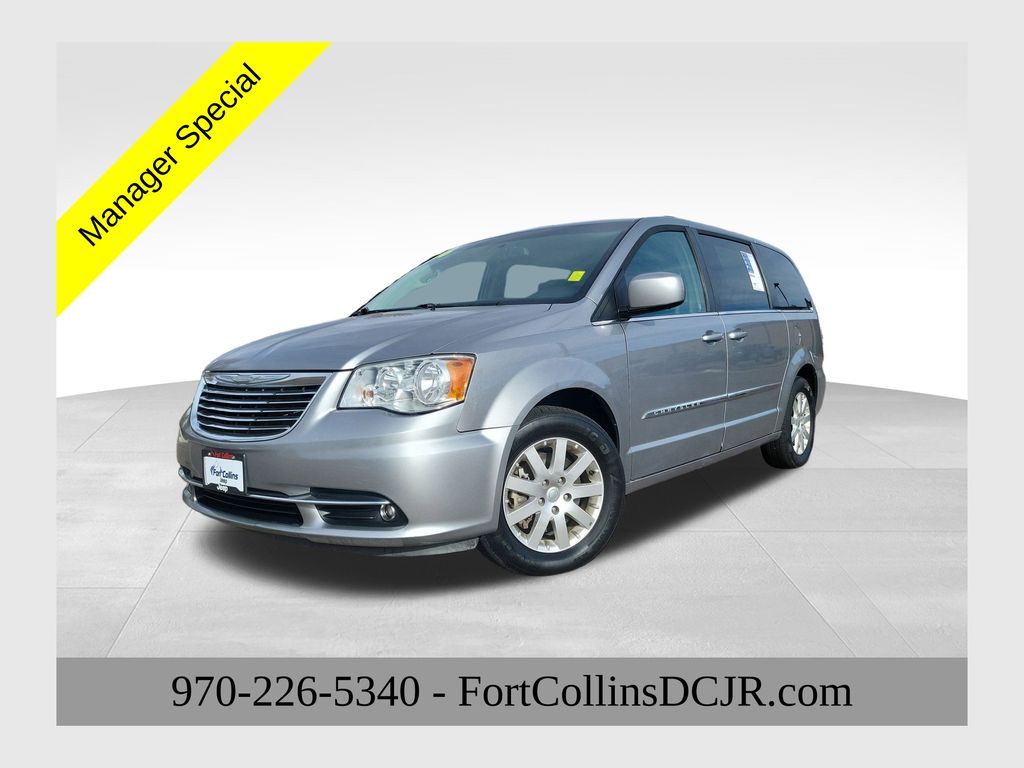 2016 Chrysler Town & Country Touring