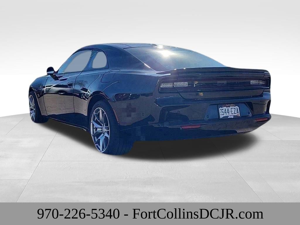 2025 Dodge Charger R/T Scat Pack AWD photo 4