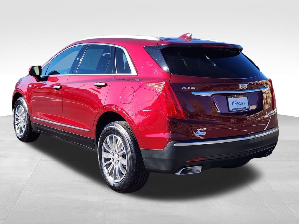 Used 2017 CADILLAC XT5 Luxury SUV