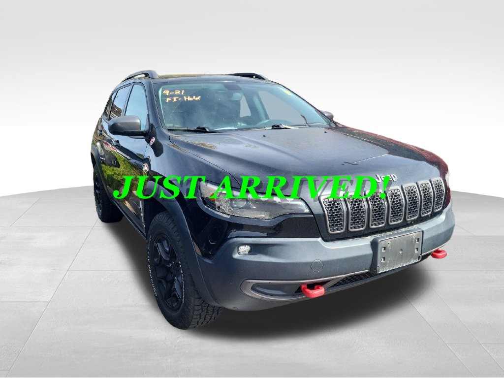 Used 2019 Jeep Cherokee Trailhawk SUV