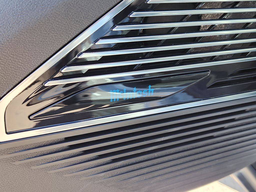 2025 Jeep Wagoneer S Launch Edition - Photo 30