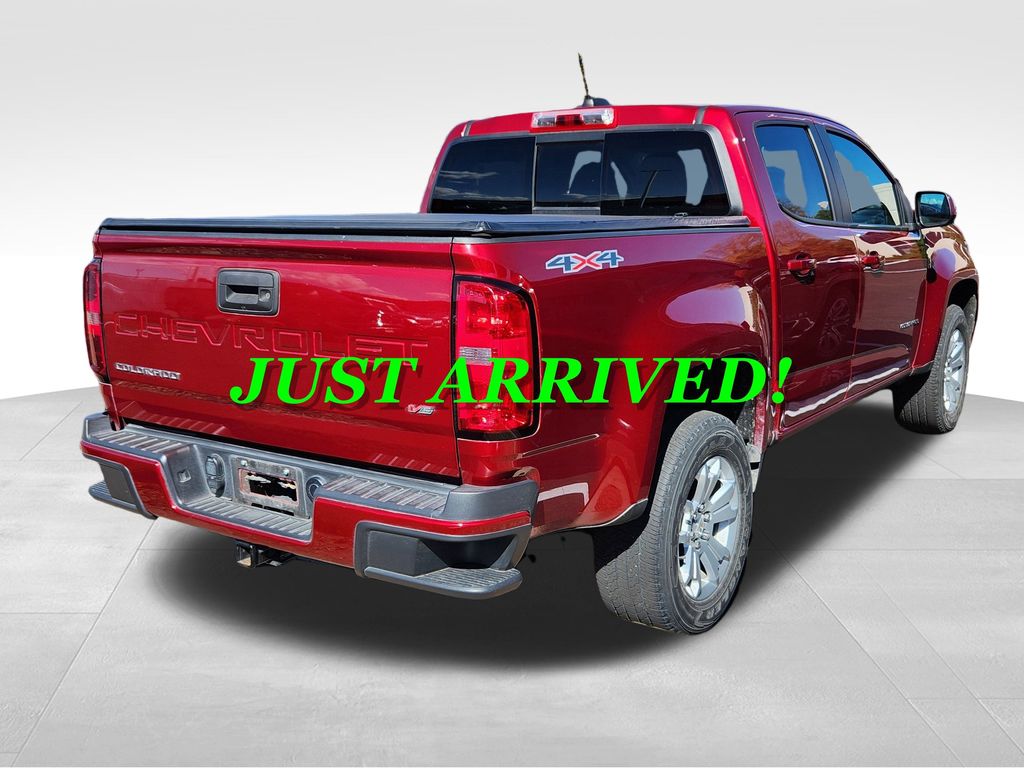 2021 Chevrolet Colorado LT photo 3