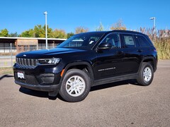 2025 Jeep Grand Cherokee Laredo SUV