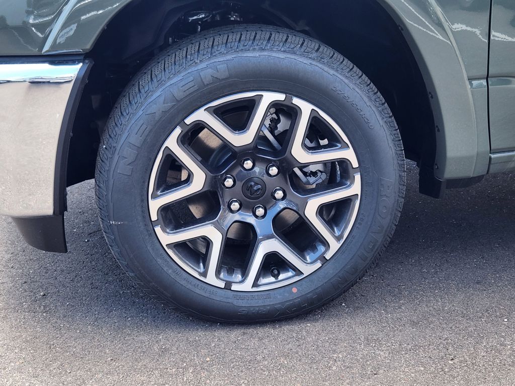 2026 RAM 1500 Laramie - Photo 10