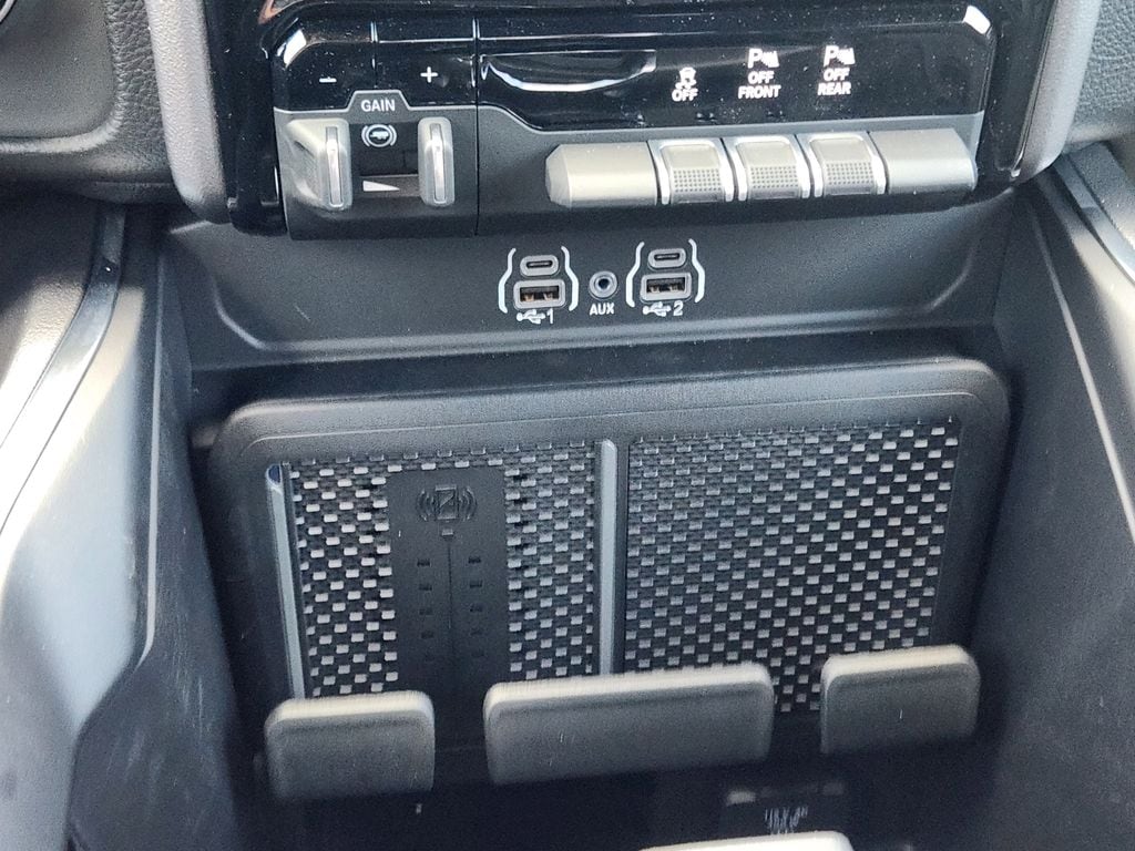 2026 RAM 1500 Laramie - Photo 19