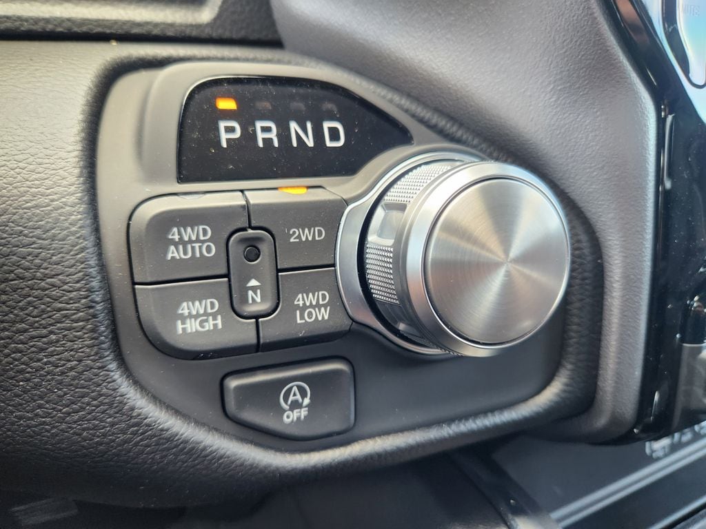 2026 RAM 1500 Laramie - Photo 34