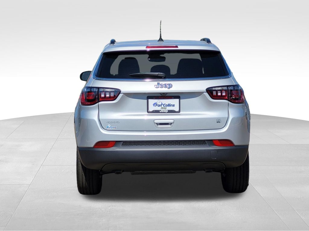 New 2026 Jeep Compass Latitude SUV