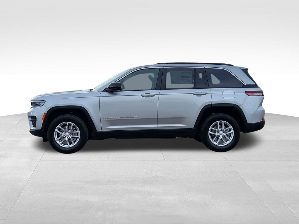 New 2026 Jeep Grand Cherokee Laredo X SUV
