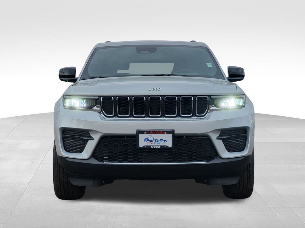 New 2026 Jeep Grand Cherokee Laredo X SUV