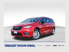 2026 Chrysler Pacifica Select Minivan/Van