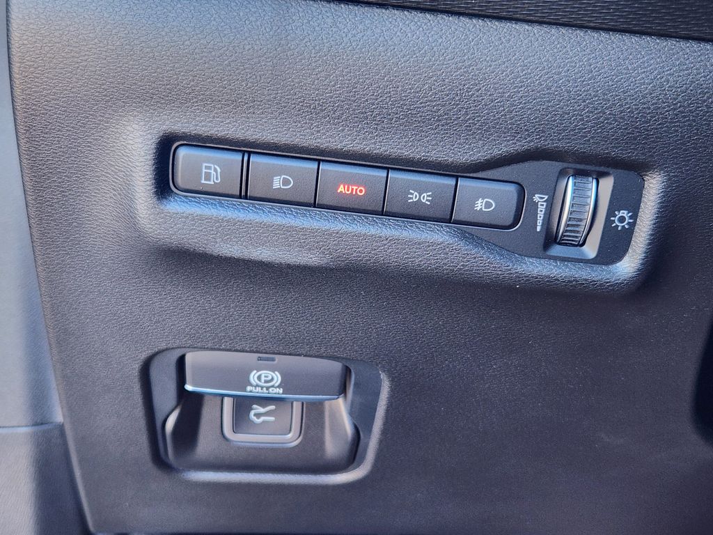 2026 Jeep Cherokee Overland - Photo 21