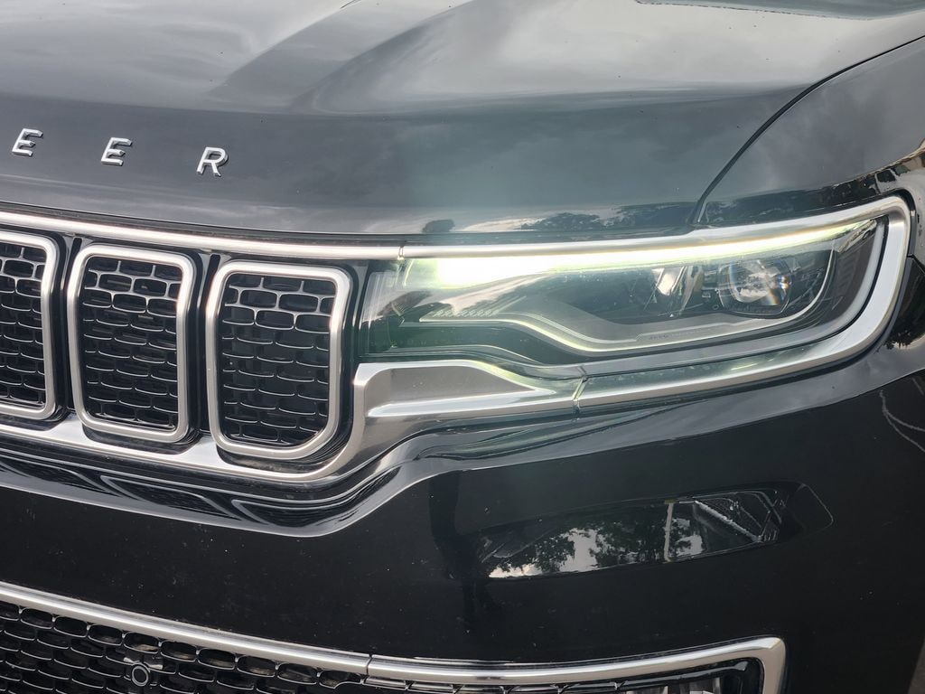 Used 2025 Jeep Wagoneer L Base SUV