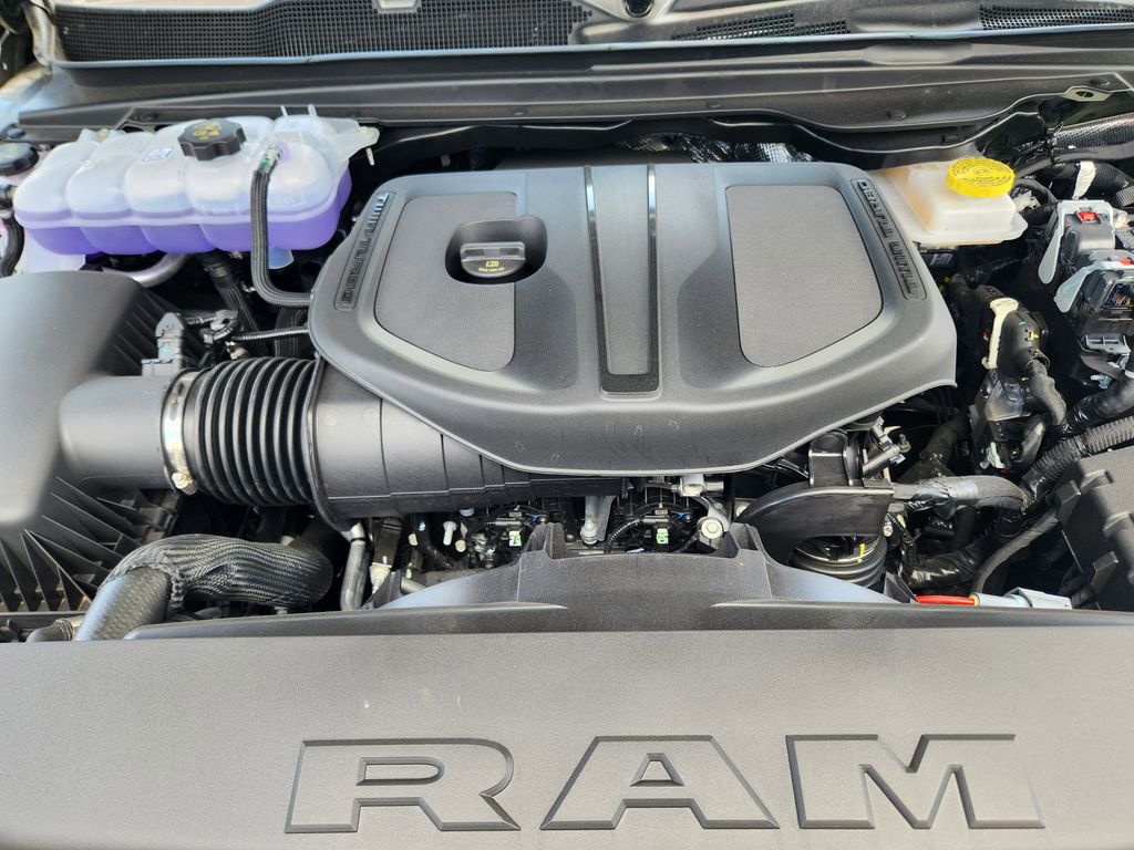 2026 RAM 1500 Laramie - Photo 33
