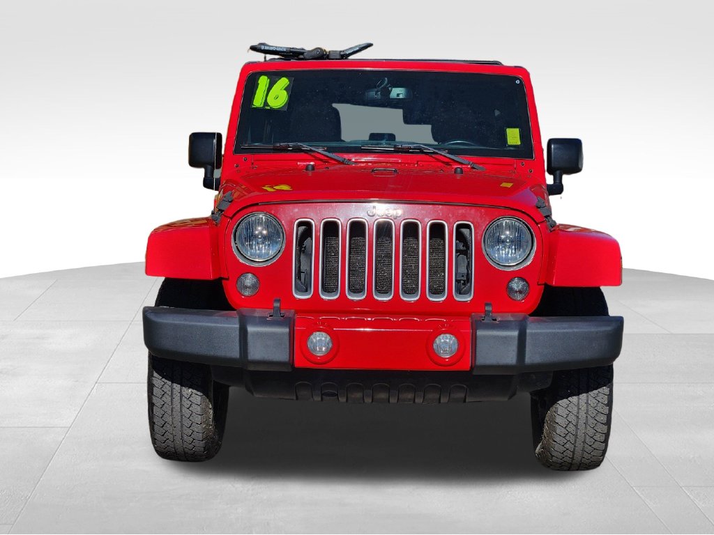 Used 2016 Jeep Wrangler Unlimited Sahara SUV