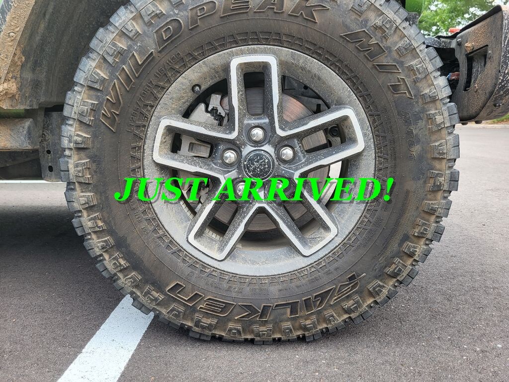 Used 2025 Jeep Gladiator Mojave Truck