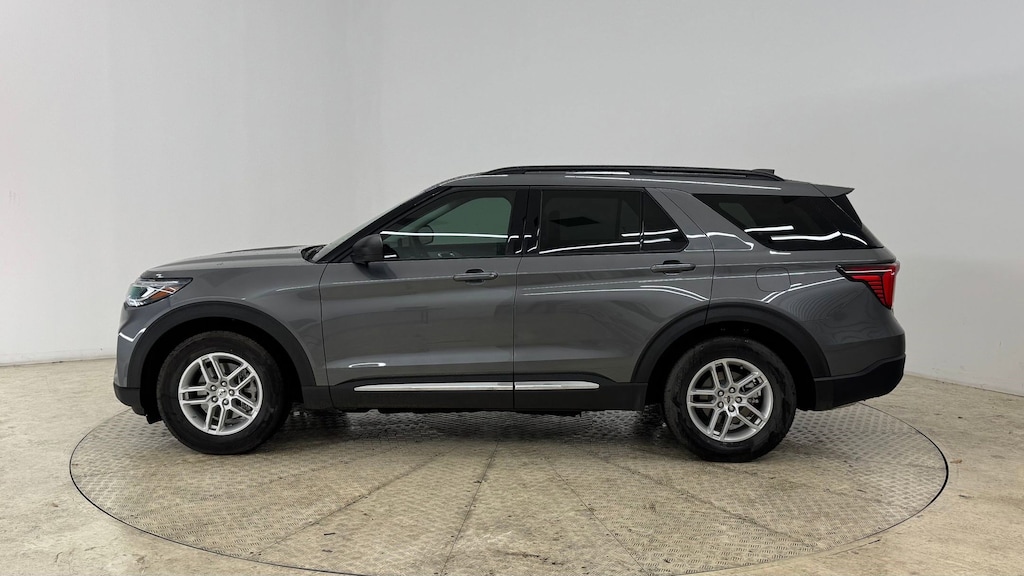 New 2025 Ford Explorer Active SUV
