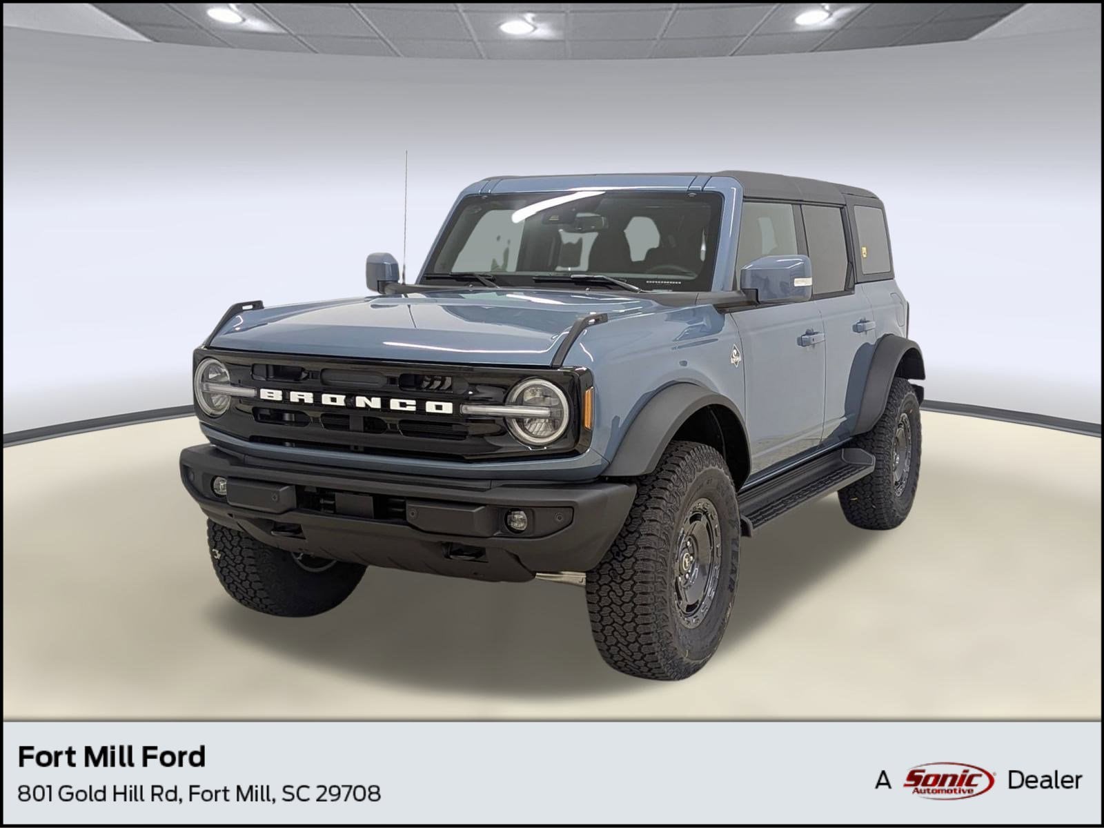 2025 Ford Bronco 4-Door Outer Banks's photo