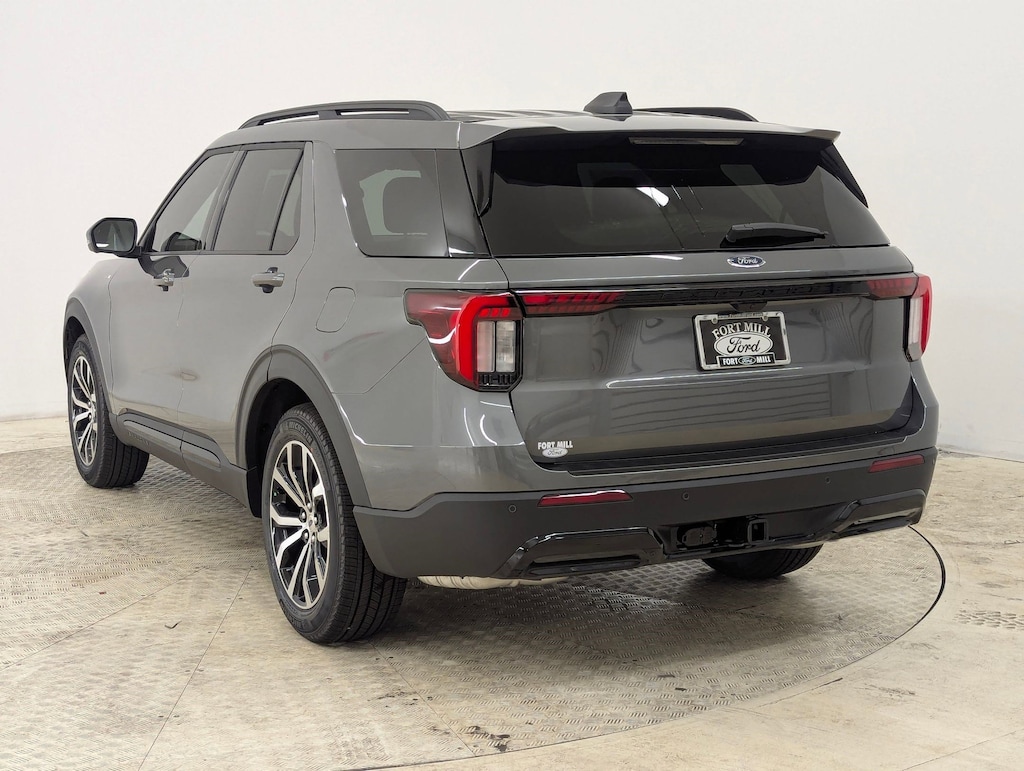 New 2026 Ford Explorer ST-Line SUV