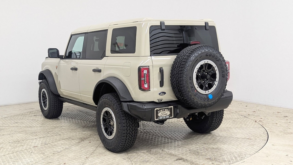 New 2025 Ford Bronco Badlands SUV