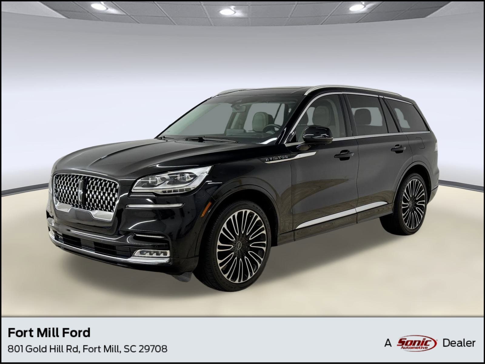 2023 Lincoln Aviator Black Label's photo