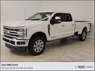 2025 Ford F-350 LARIAT Truck Crew Cab
