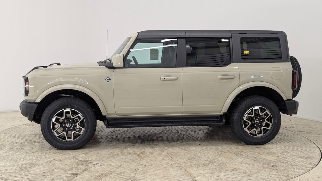 New 2025 Ford Bronco Outer Banks SUV