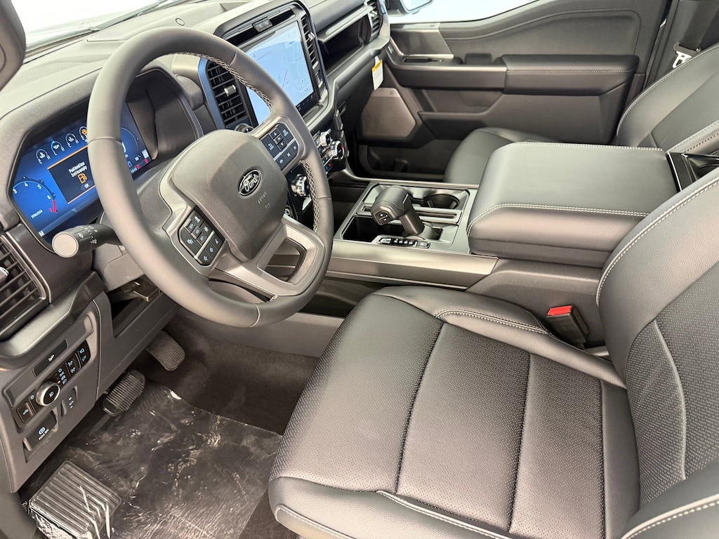 New 2026 Ford F-150 LARIAT Truck SuperCrew Cab