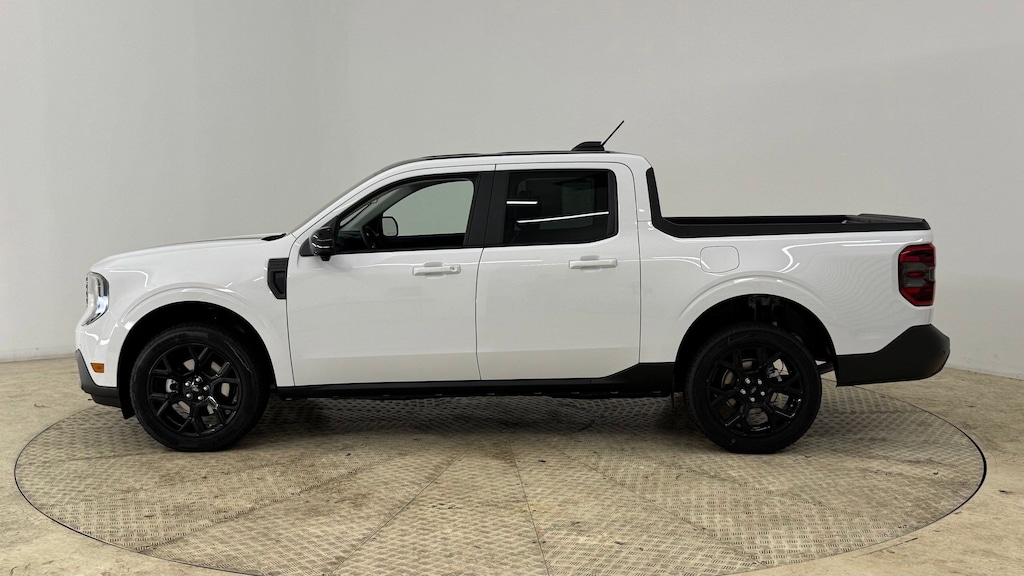 New 2025 Ford Maverick LARIAT Truck SuperCrew