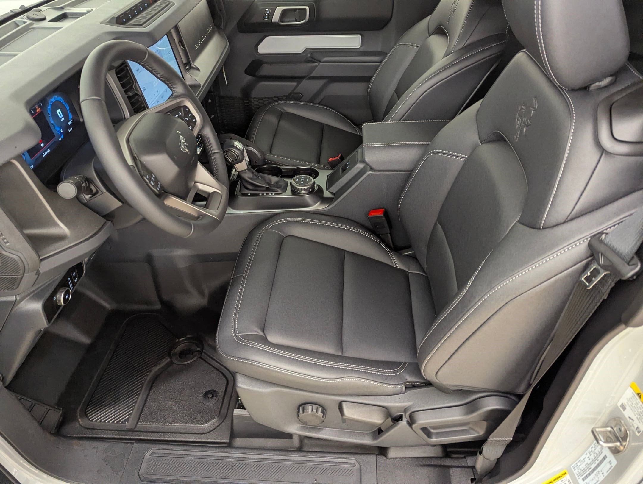 2026 Ford Bronco 2-Door Badlands