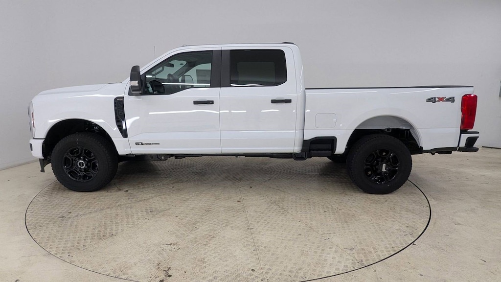 New 2026 Ford F-250 XL Truck Crew Cab