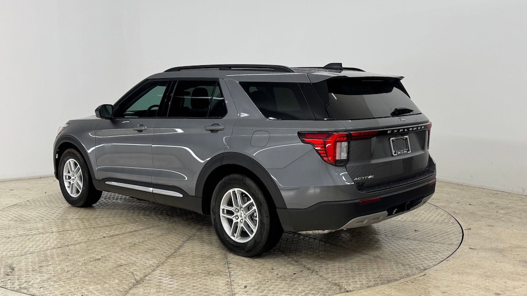 New 2025 Ford Explorer Active SUV