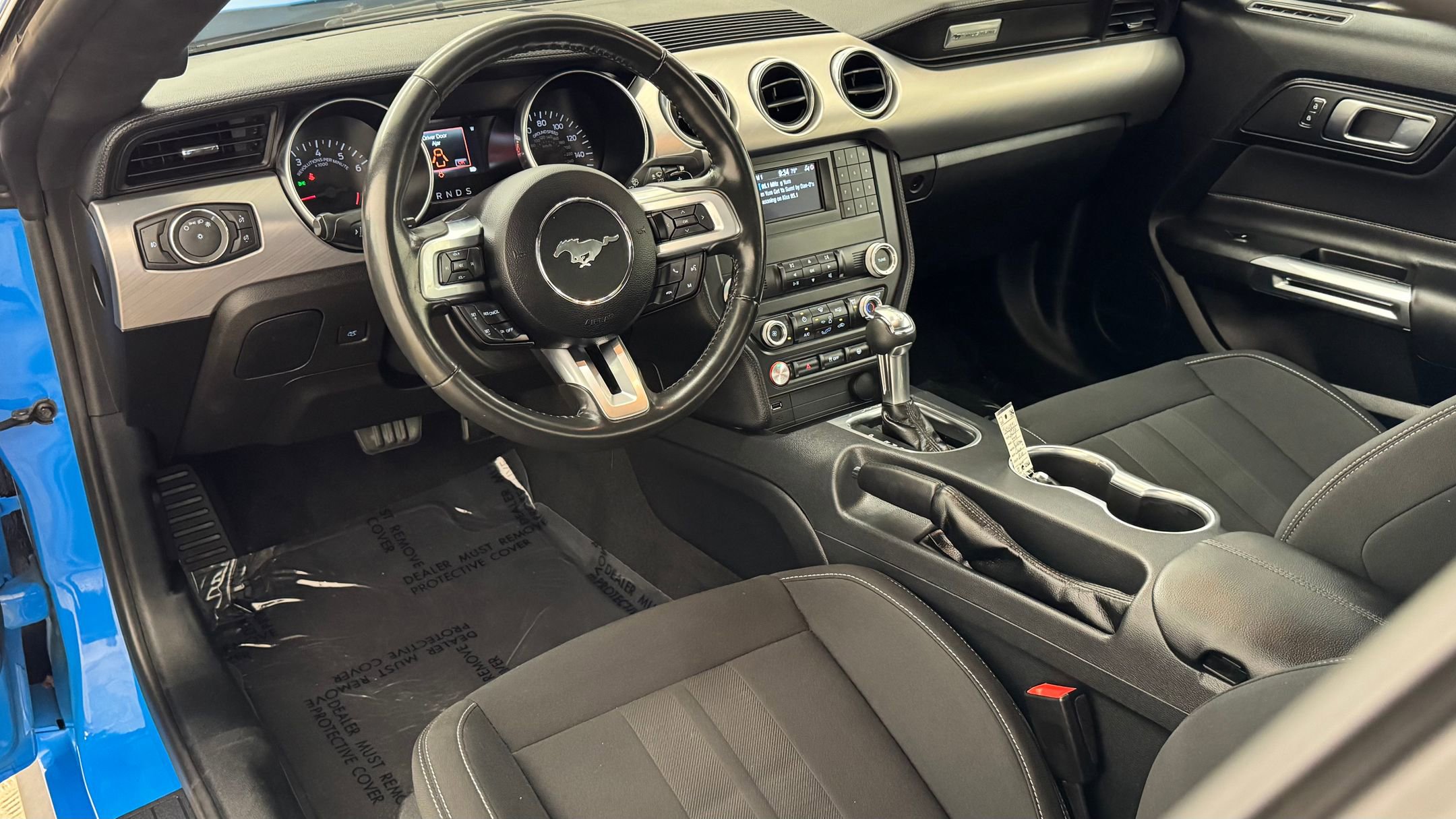 2022 Ford Mustang GT photo 4