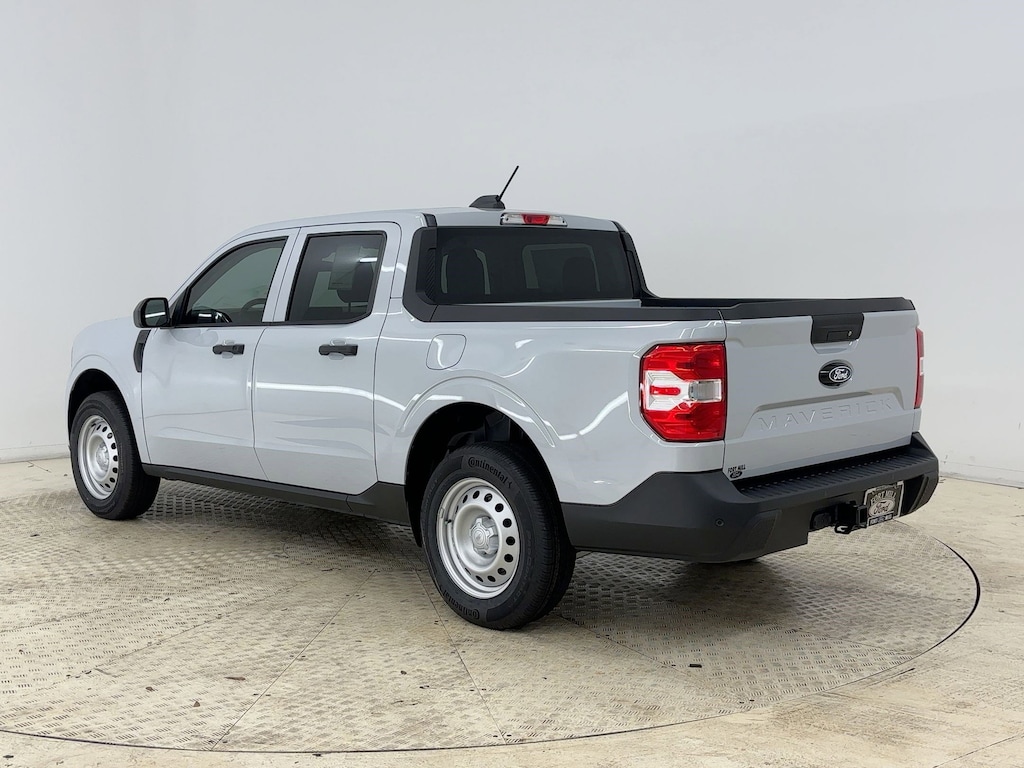 New 2026 Ford Maverick XL Truck SuperCrew