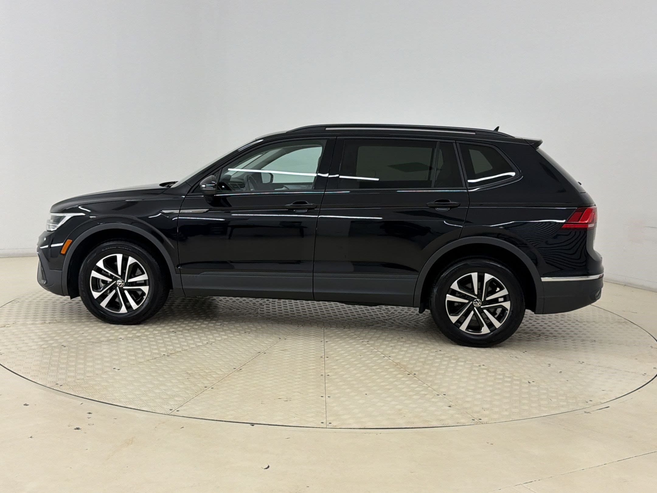 Used 2023 Volkswagen Tiguan S with VIN 3VVRB7AX4PM092437 for sale in Fort Mill, SC