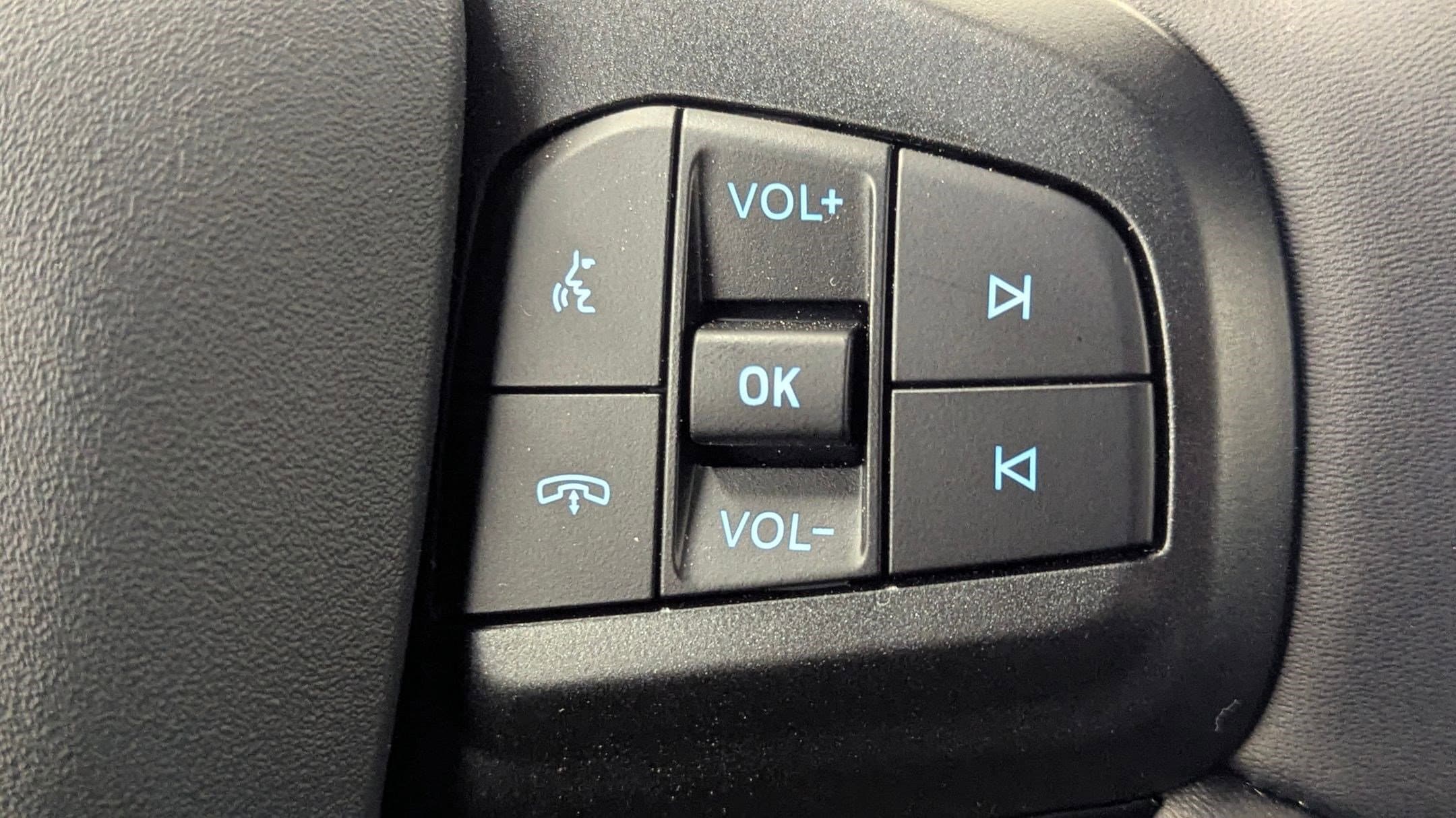 2025 Ford Mustang Mach-E Premium - Photo 22