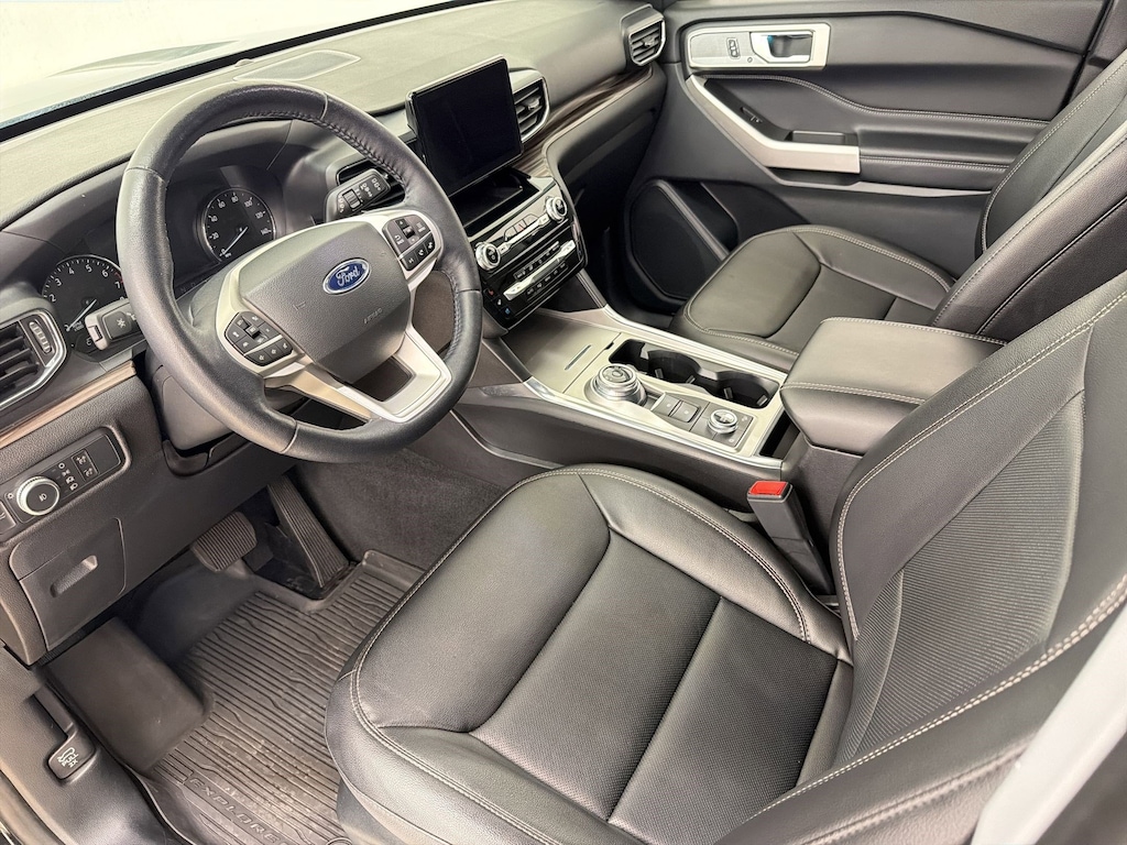 Certified 2022 Ford Explorer Limited SUV