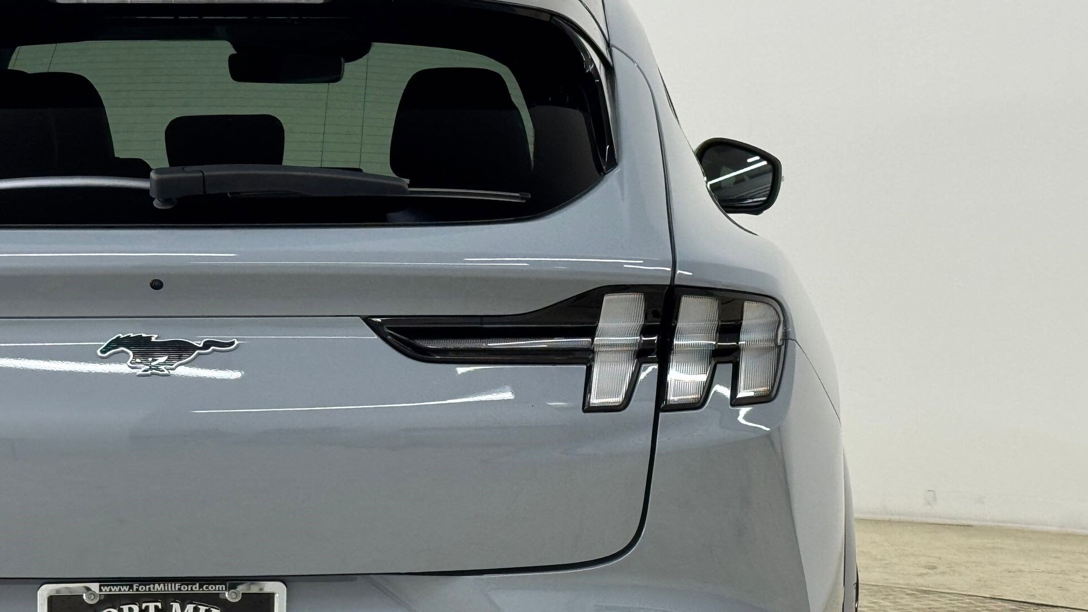 2025 Ford Mustang Mach-E Premium - Photo 13