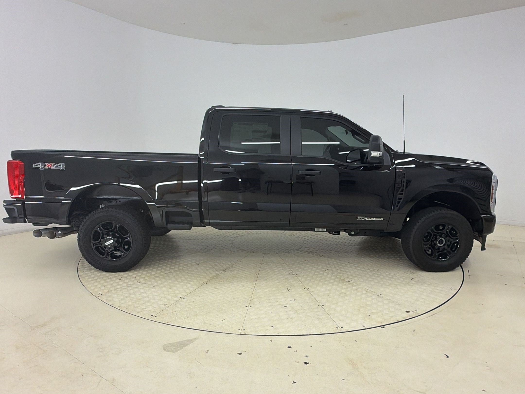 2026 Ford F-250 Super Duty XL - Photo 8