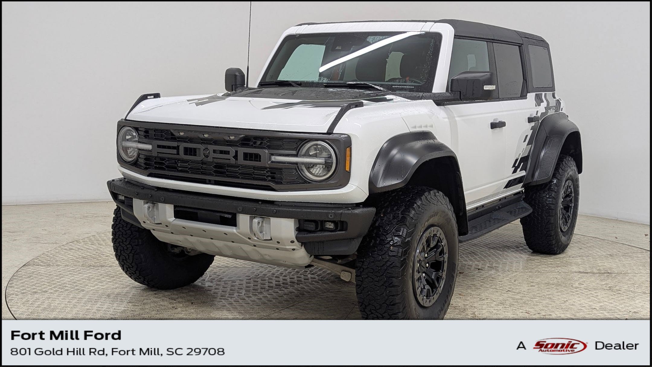 2023 Ford Bronco 4-Door Raptor's photo
