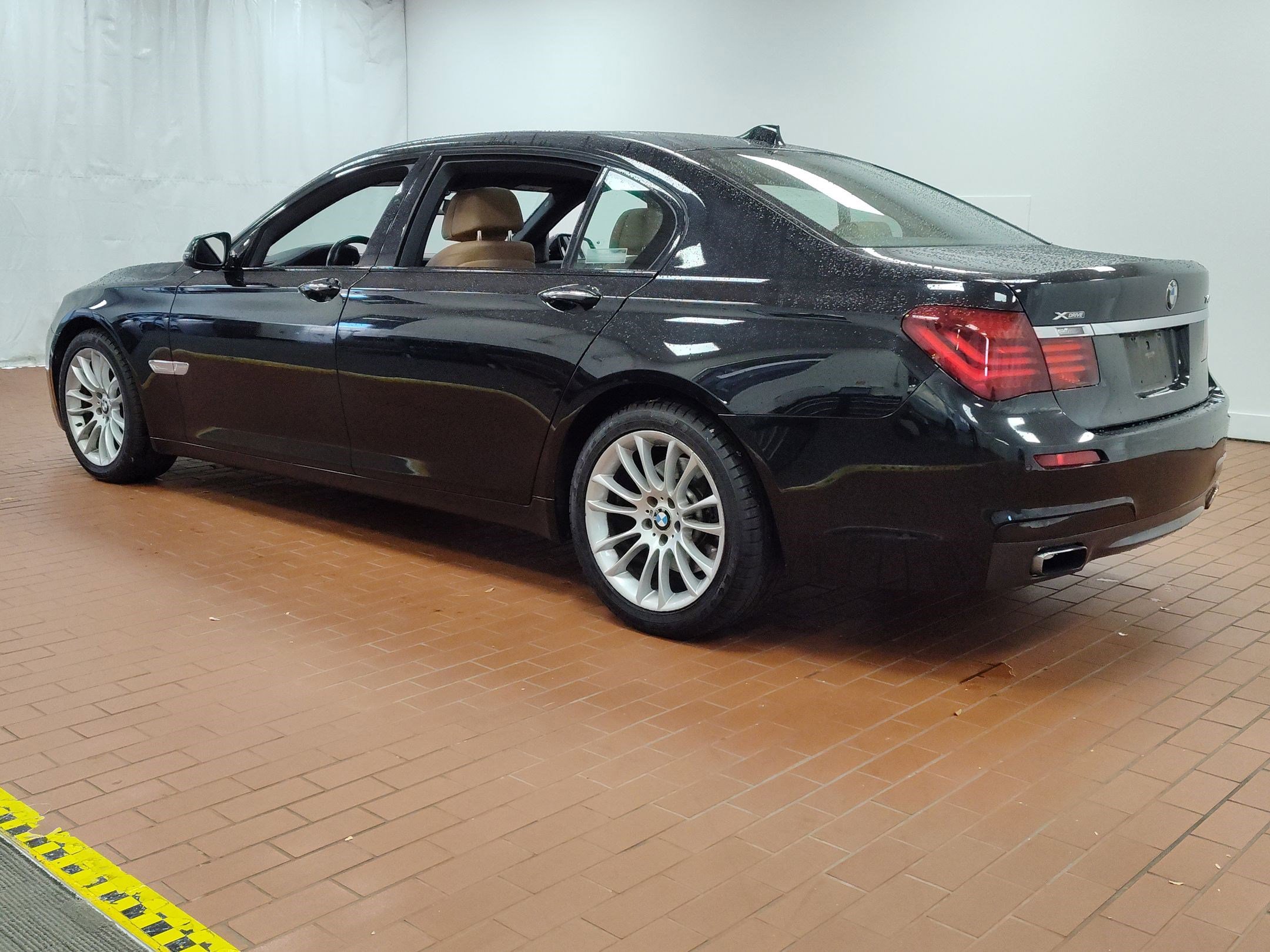 2014 Bmw 740i xDrive photo 2