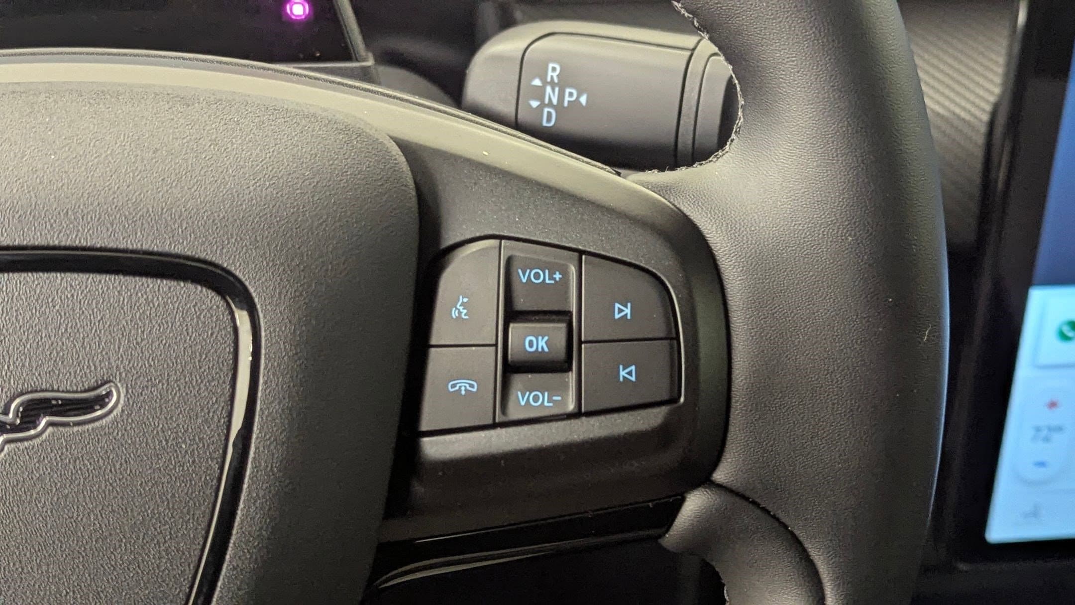 2025 Ford Mustang Mach-E Premium - Photo 21