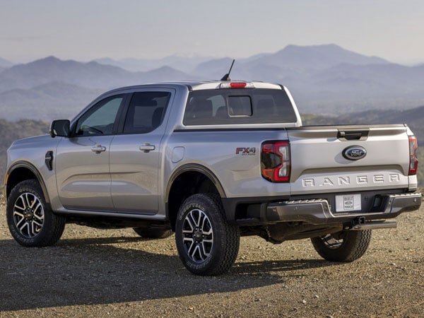 2024 Ford Ranger Rear Angle