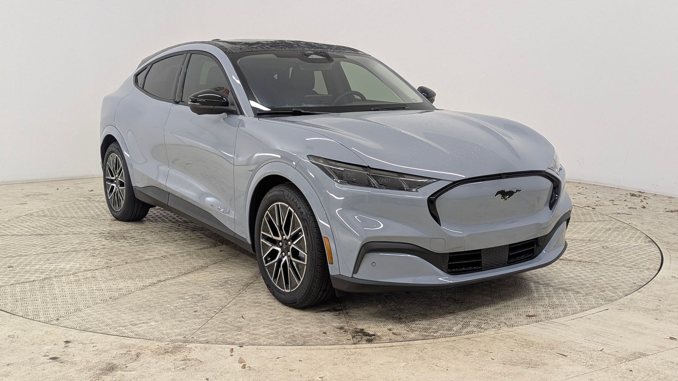 2025 Ford Mustang Mach-E Premium - Photo 7