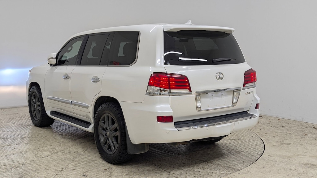 Used 2013 Lexus LX 570 4WD 4dr SUV