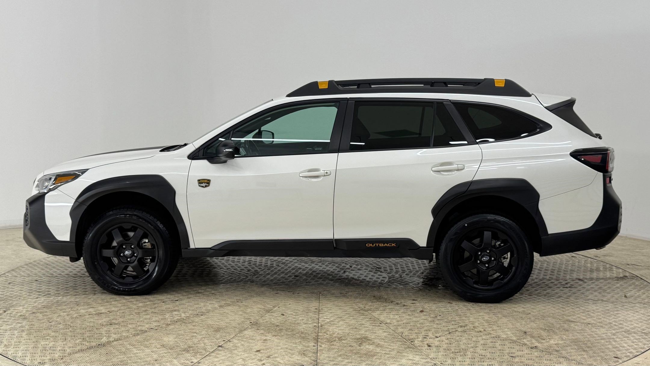 2024 Subaru Outback Wilderness photo 2