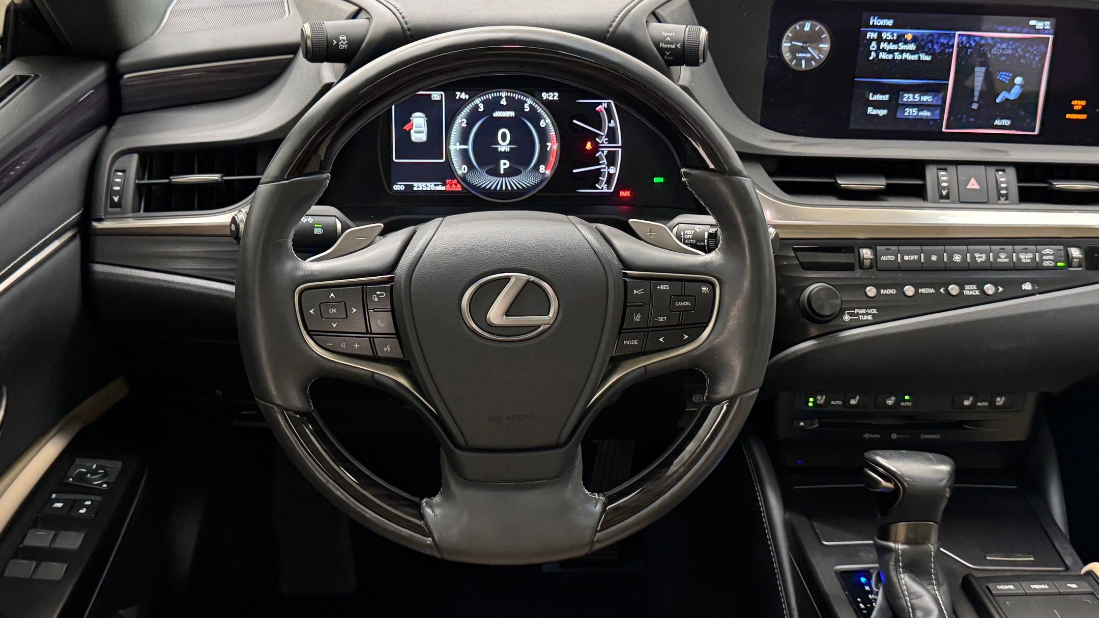 2019 Lexus ES 350 photo 4