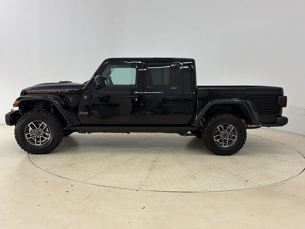 Used 2025 Jeep Gladiator Mojave X Truck Crew Cab