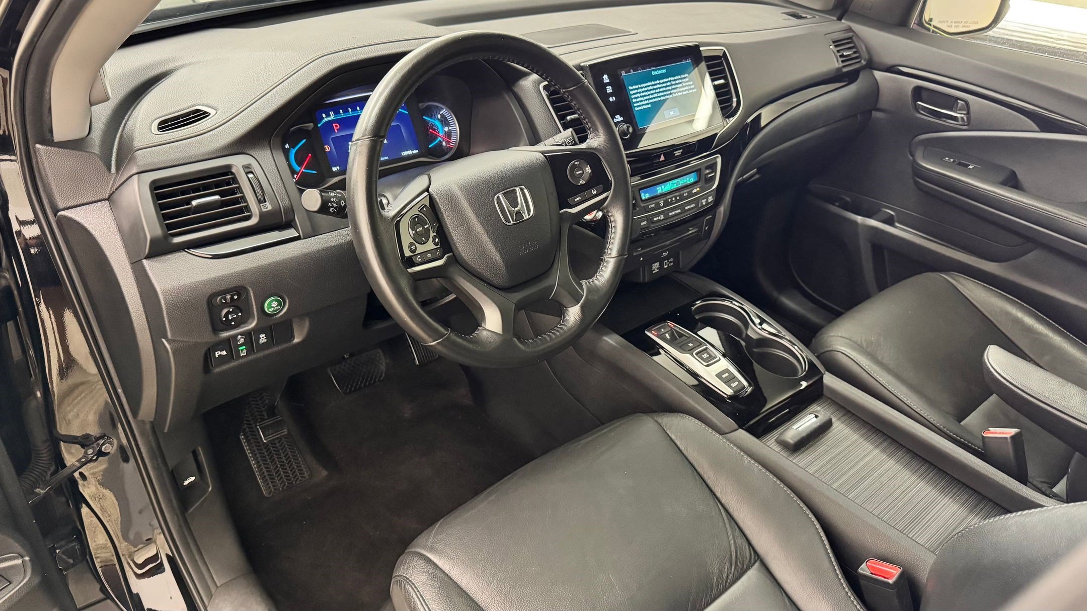 2019 Honda Pilot Touring photo 4