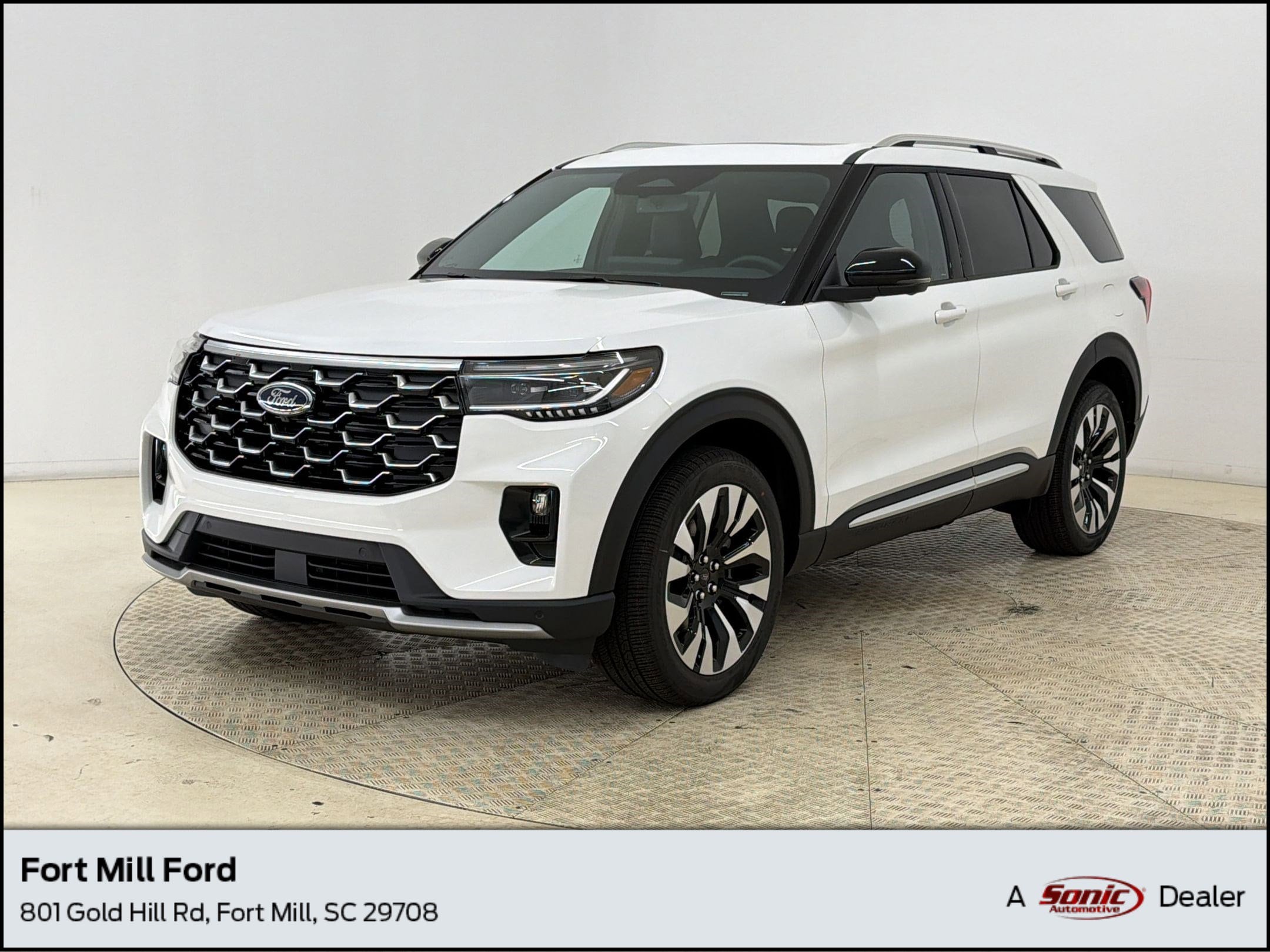 2026 Ford Explorer Platinum 4WD's photo